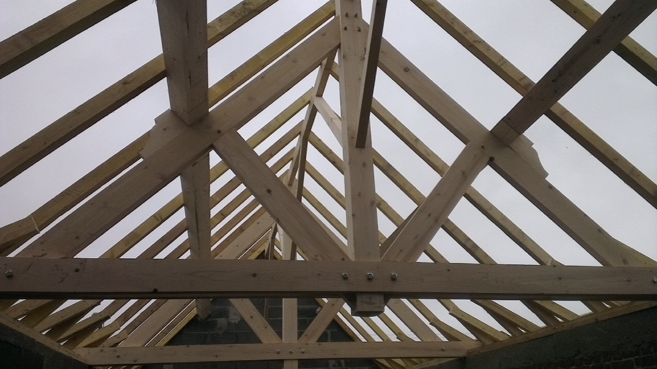 R&eacute;novation et r&eacute;paration de charpente