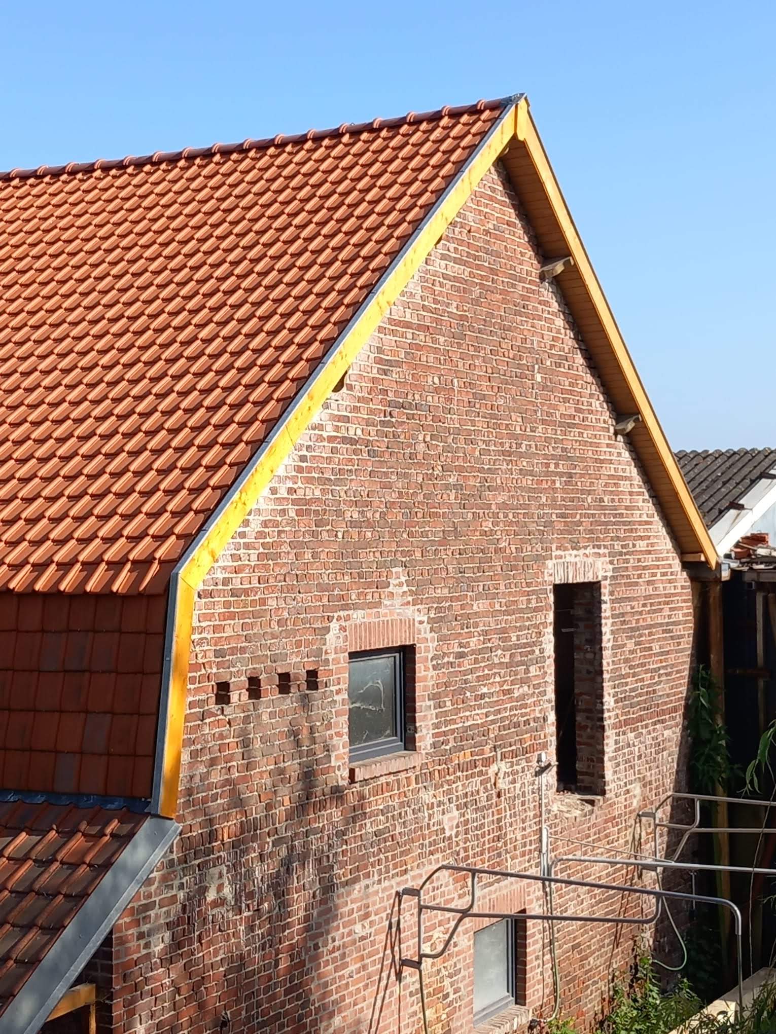 Rénovation toiture tuiles Mons-en-Pévèle