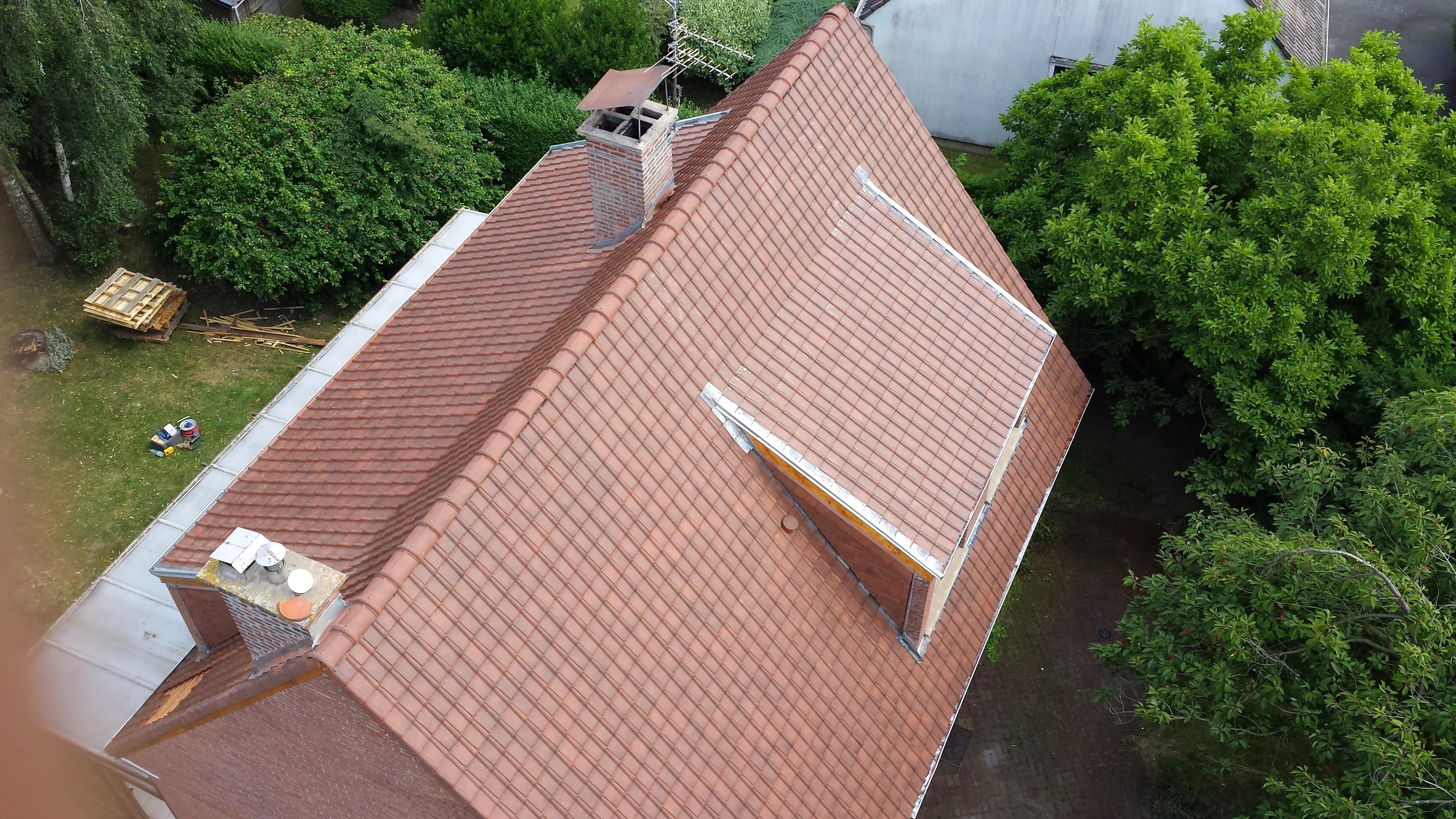 Rénovation toiture tuiles Orchies