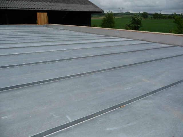 Rénovation toiture zinc Valenciennes