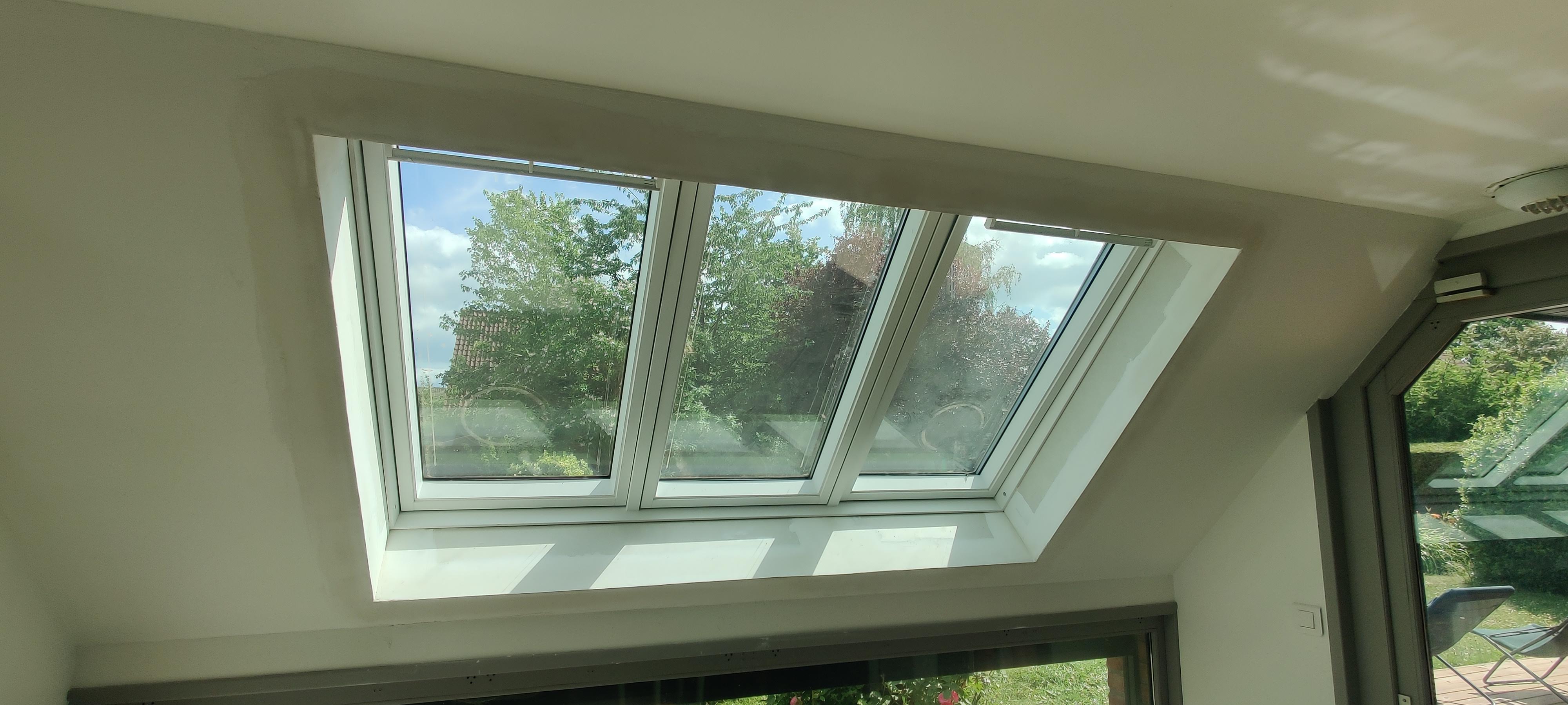 Fen&ecirc;tre de toit Velux sur mesure