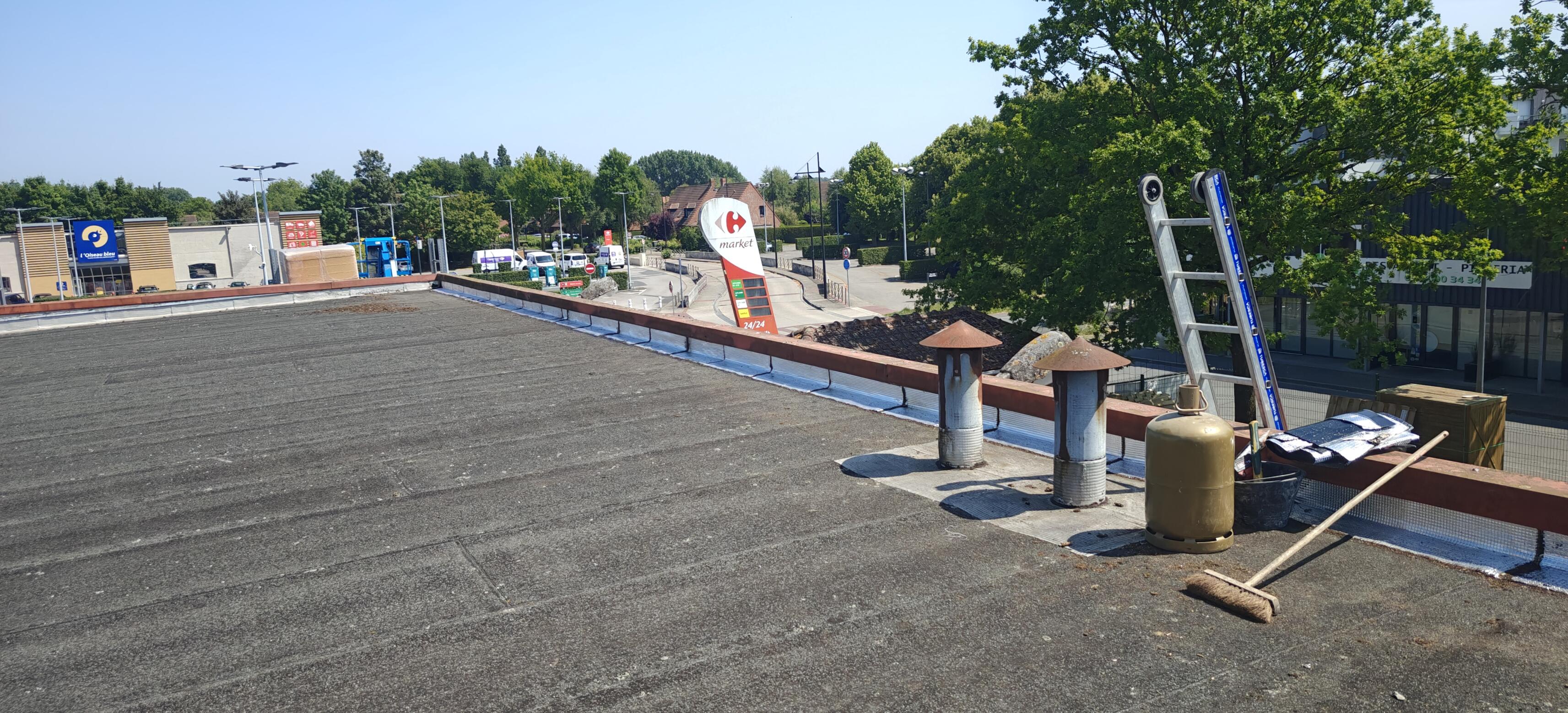 Bâchage de toiture en urgence pour mise hors d’eau provisoire à Pont-à-Marcq