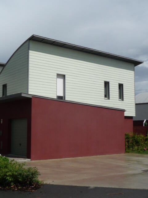 Travaux de bardage composite avec finitions contemporaines à Forest-sur-Marque