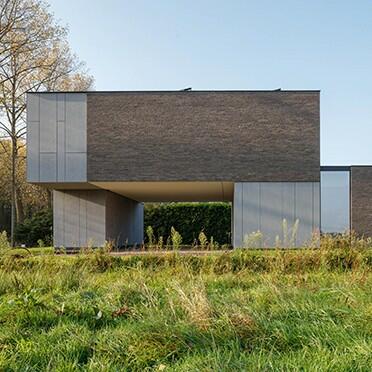 Bardage composite installé pour protection et esthétique de façade à Gruson