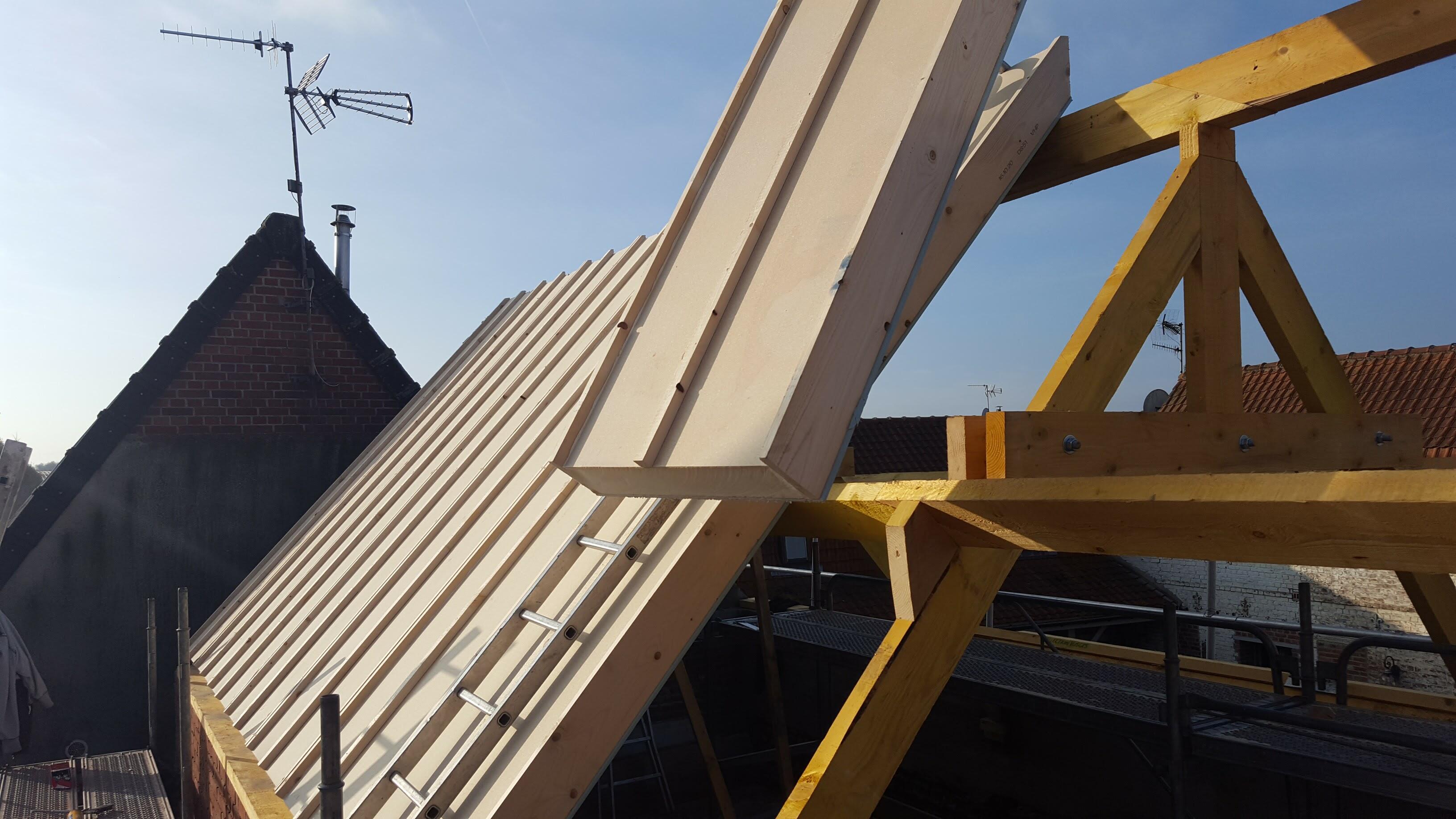 Isolation de toiture par sarking pour améliorer l’efficacité énergétique à Bondues