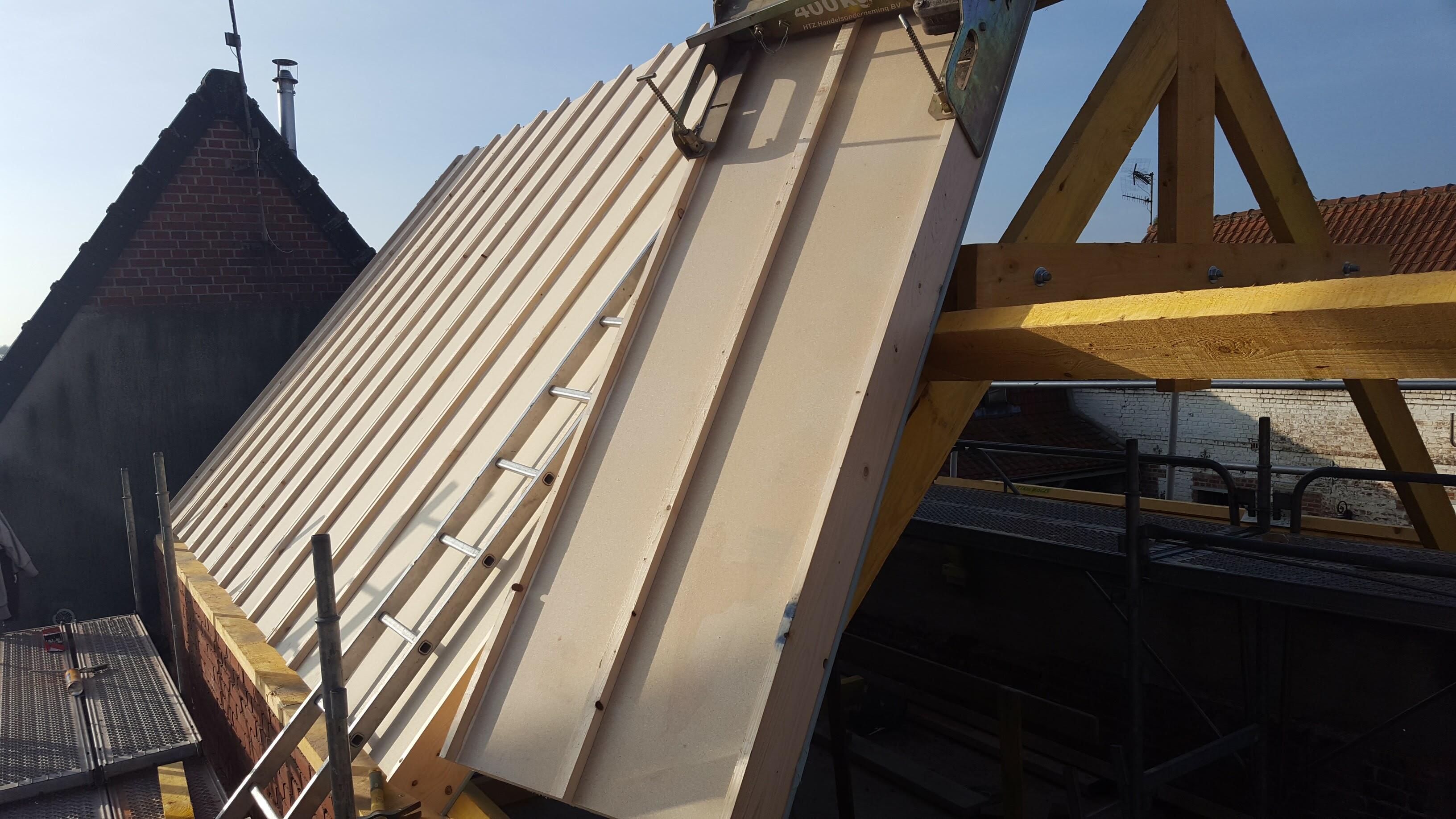 Isolation de toiture par sarking afin d’améliorer les performances thermiques à Bruille-Saint-Amand