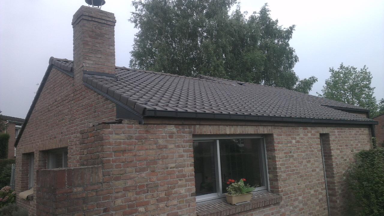 Rénovation de toiture en tuiles pour renforcer la protection de l’habitation à Camphin-en-Pévèle