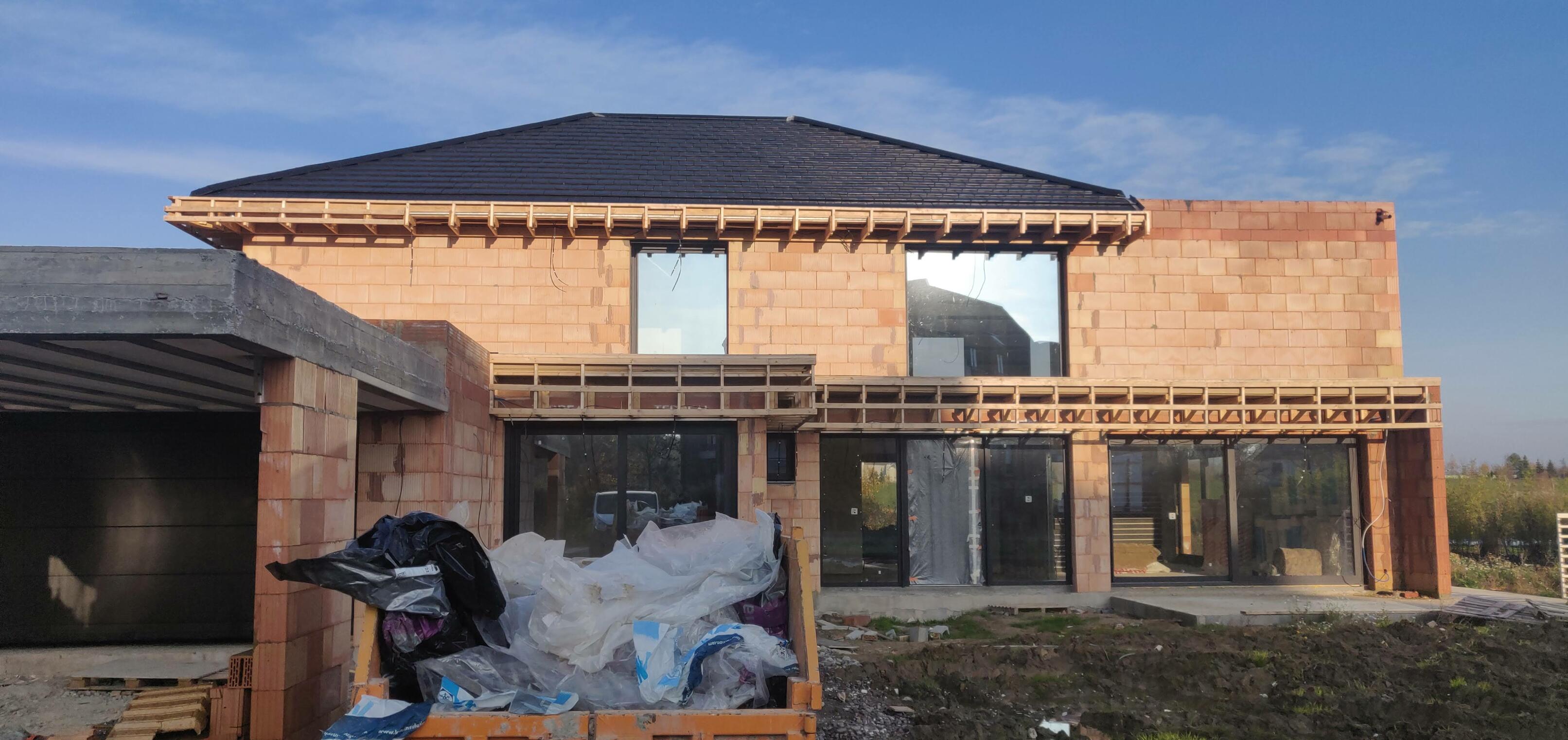Réfection de toiture en tuiles pour améliorer l’étanchéité de l’habitation à Cobrieux