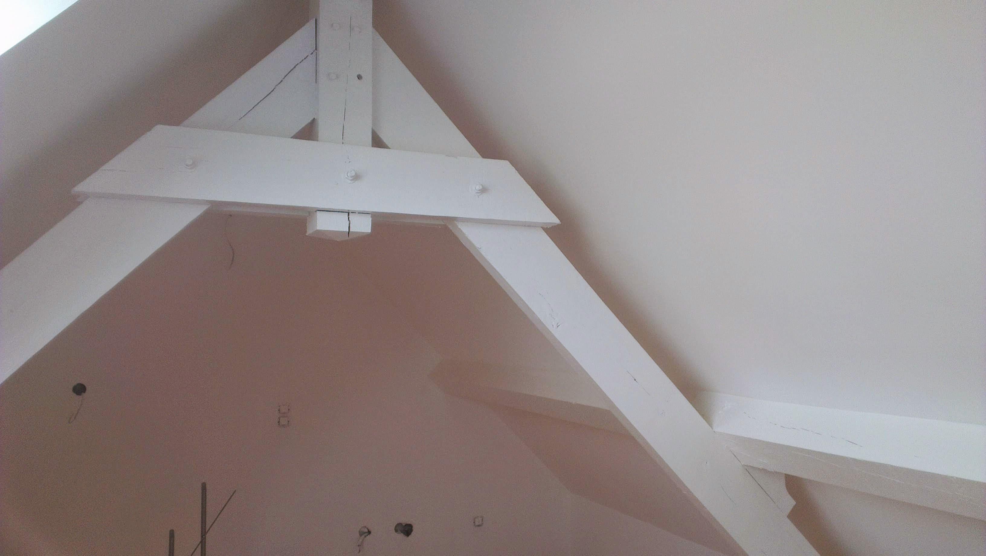 Isolation de toiture par sarking pour améliorer l’efficacité thermique du bâtiment à Douai