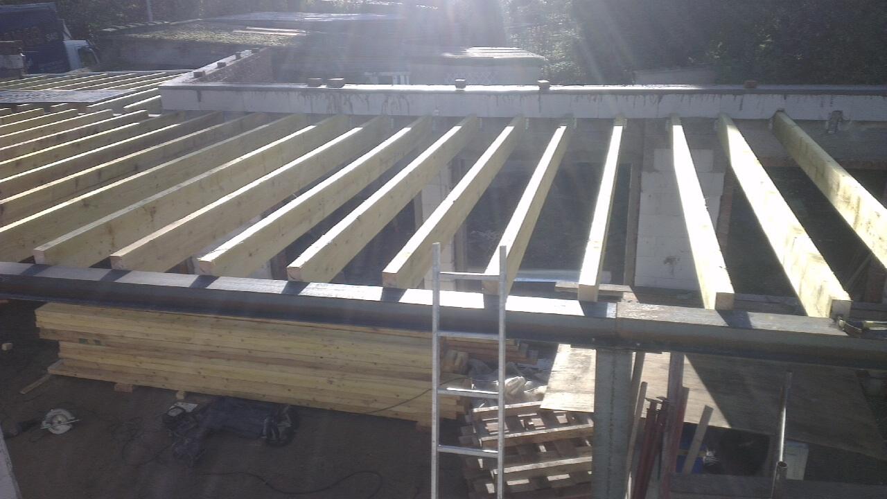 Intervention sur charpente bois pour rénovation et renforcement de la structure à Genech