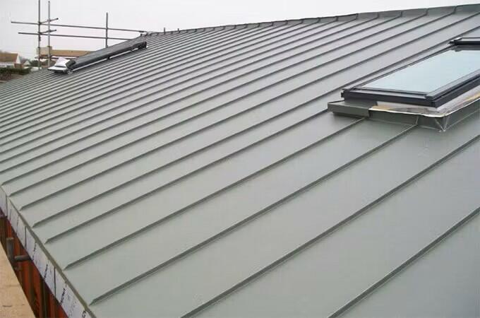 Pose de toiture en zinc pour une couverture moderne et durable à Marcq-en-Barœul