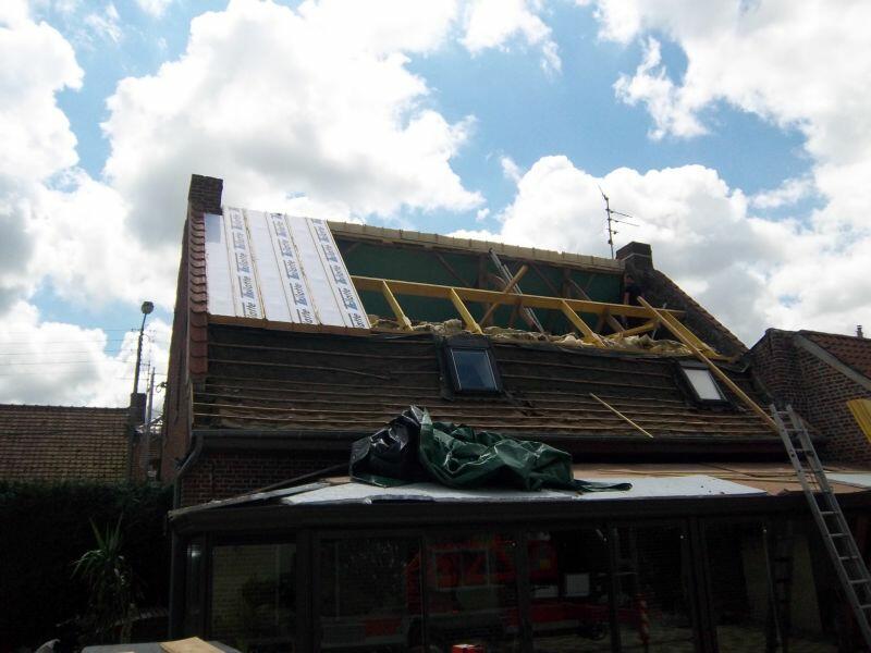 Isolation de toiture par sarking mise en œuvre pour améliorer le confort thermique du logement à Saméon