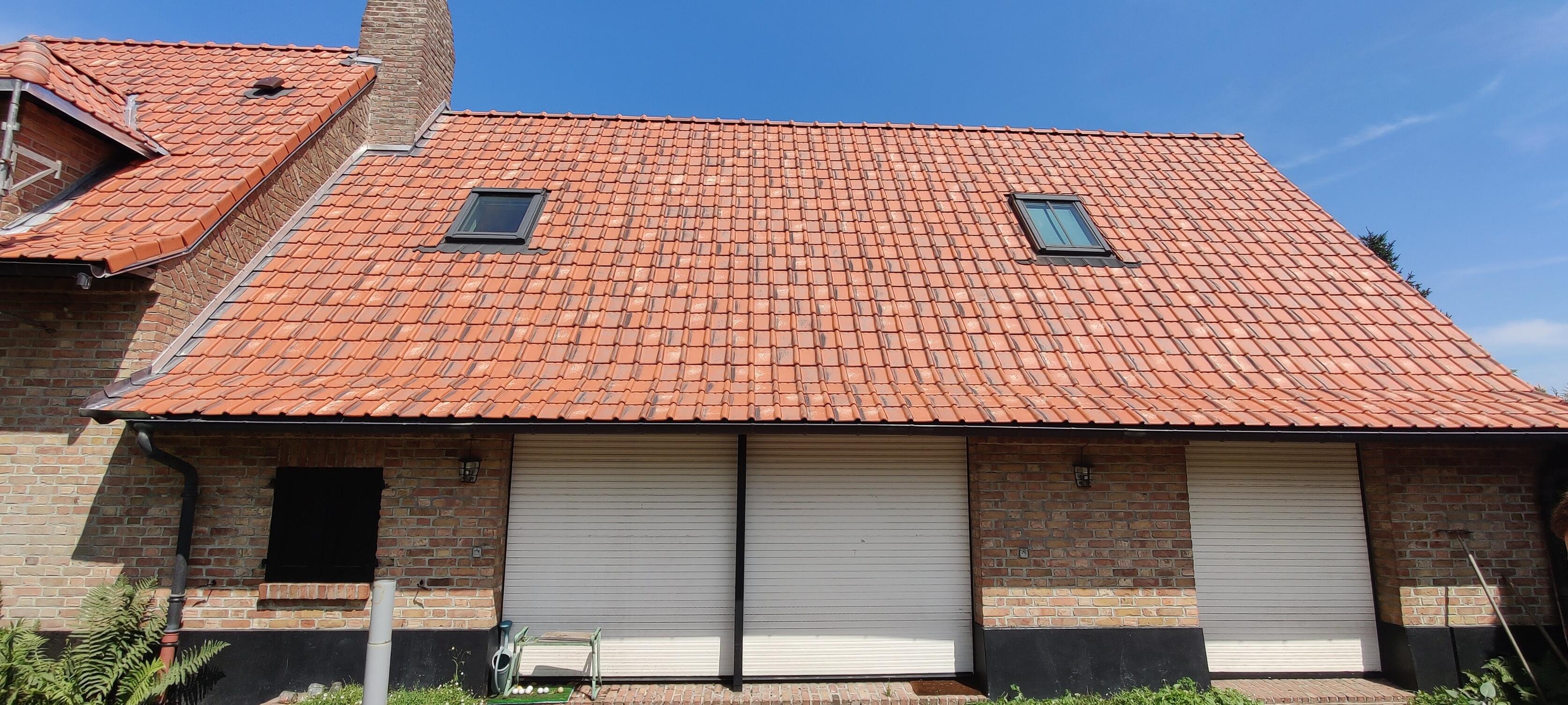 Dépannage de fenêtre de toit Velux sur habitation à Douai