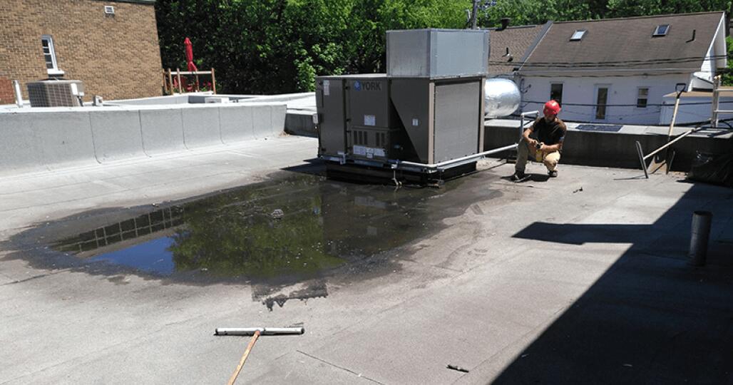 Maintenance industrielle de toiture plate pour sécuriser l’étanchéité à Pecquencourt