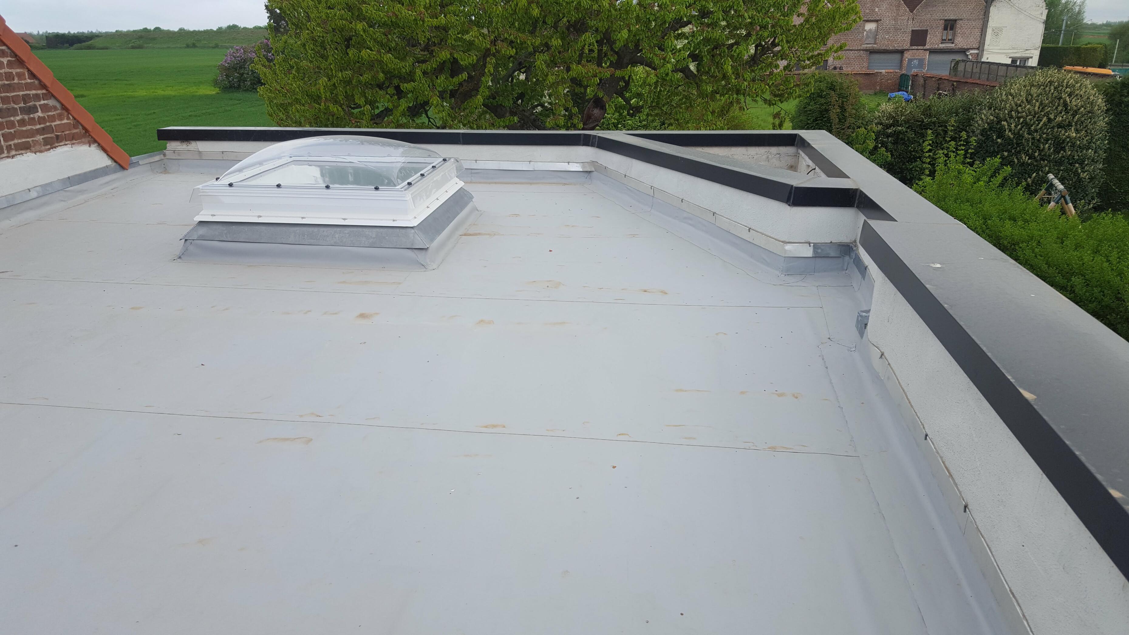 Préconisations techniques de toiture adaptées à une maison située à Mérignies