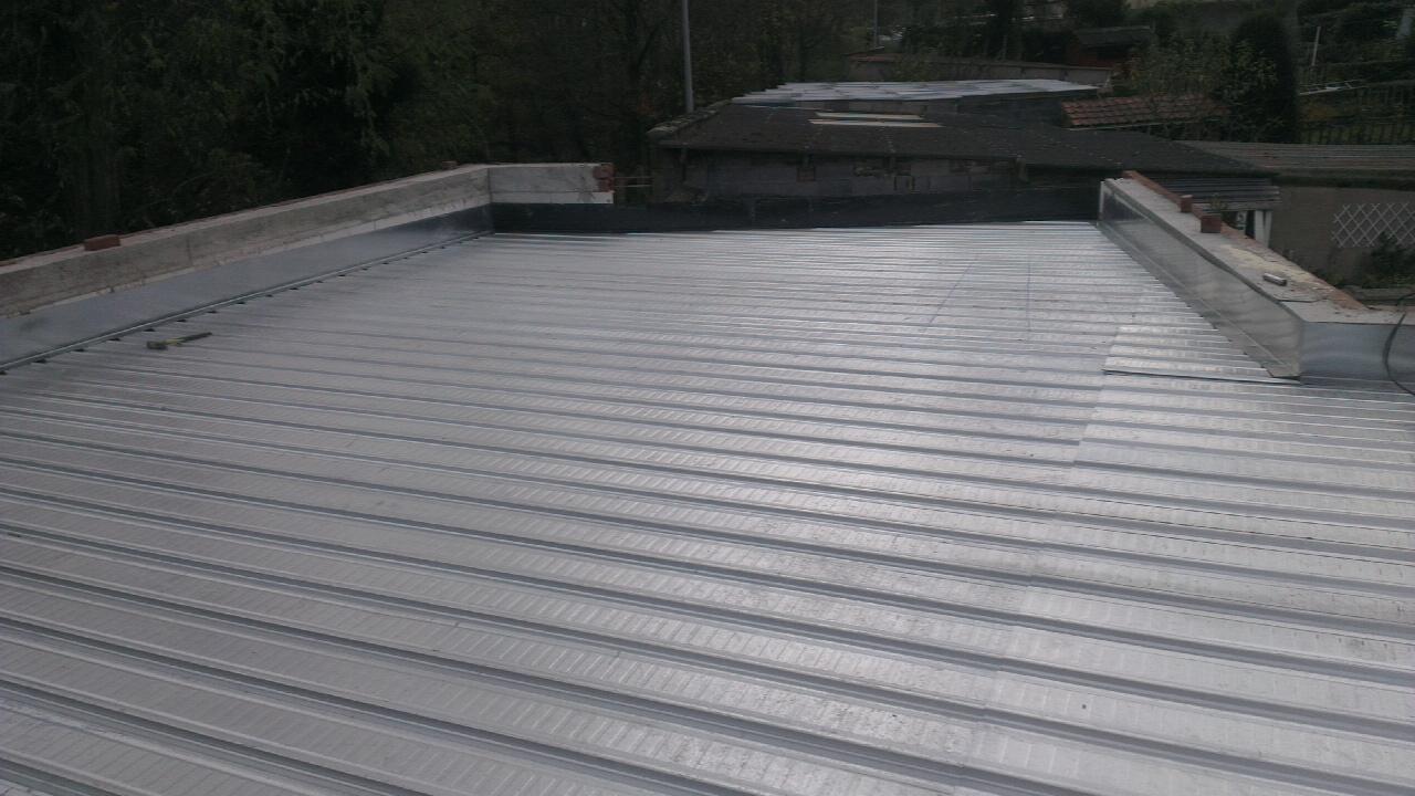 Réparation de toiture sur maison individuelle suite à fuite à Hérin