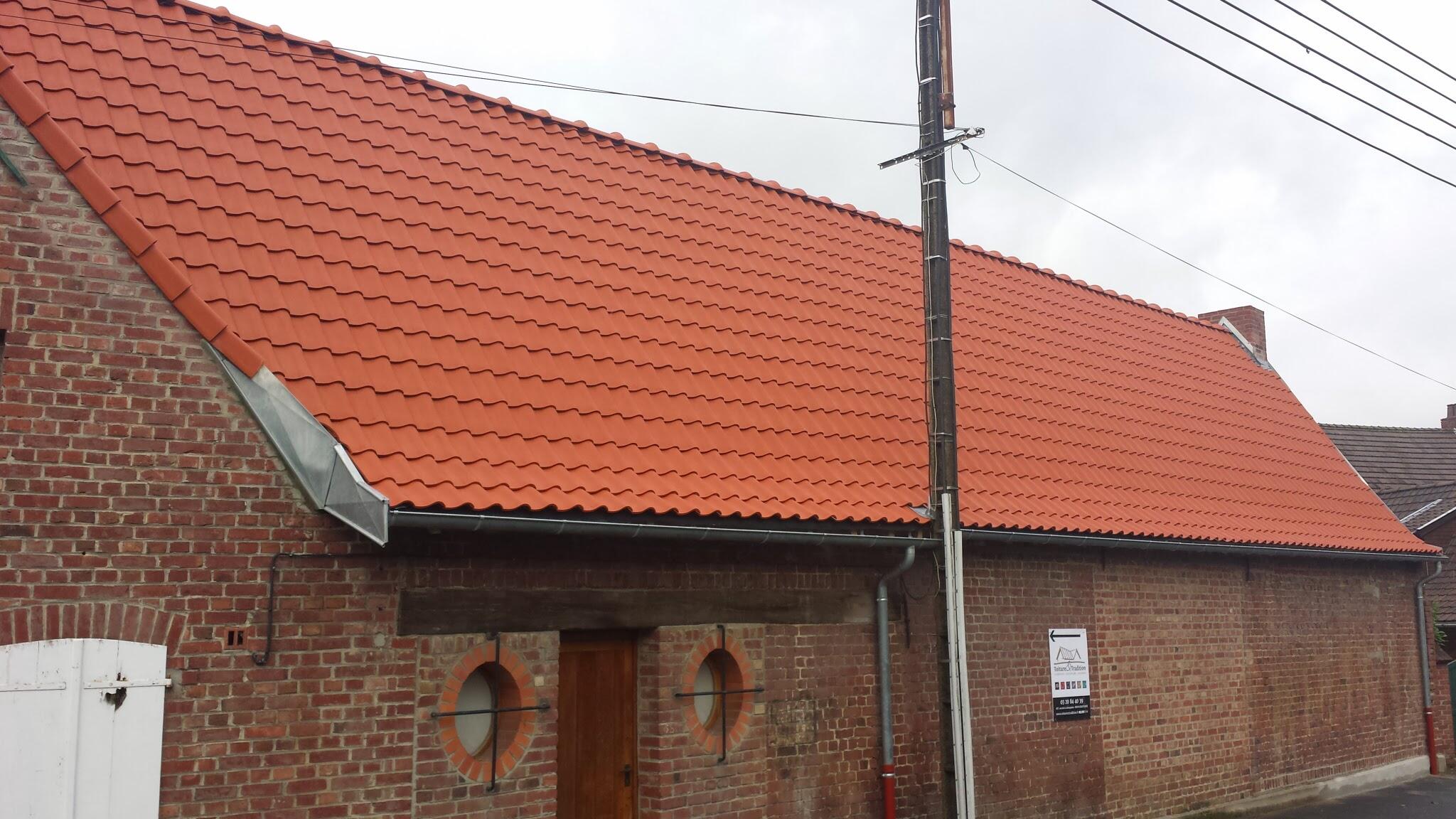 Réalisation de rives et sorties de toiture pour finitions étanches à Bachy