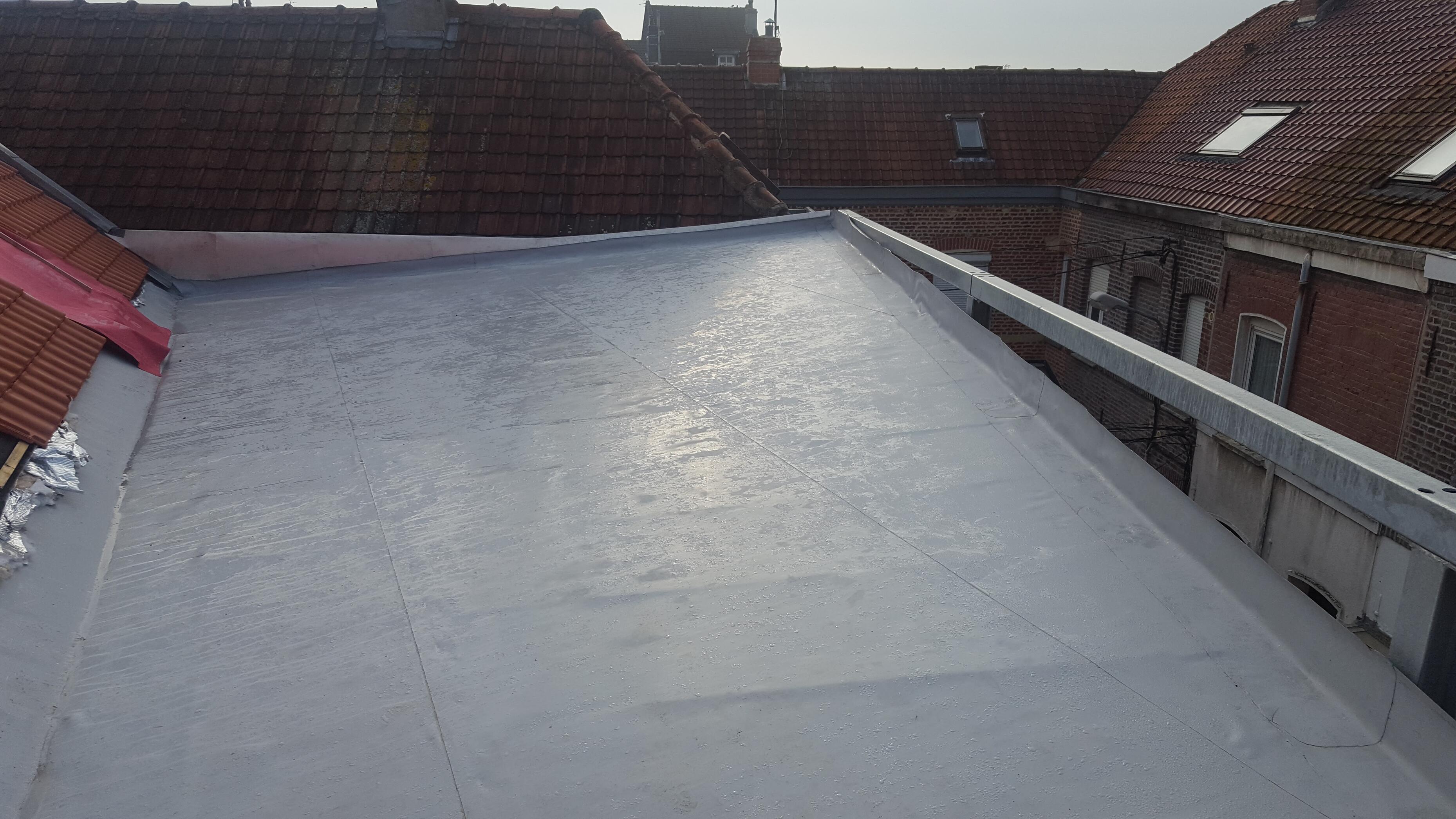 Travaux d’étanchéité en membrane PVC sur toiture plate à Hasnon