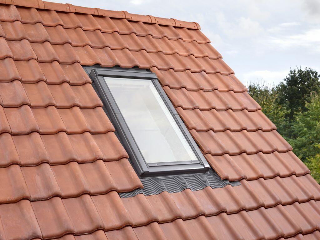 Installation de Velux neuf pour combles aménagés à Lesquin