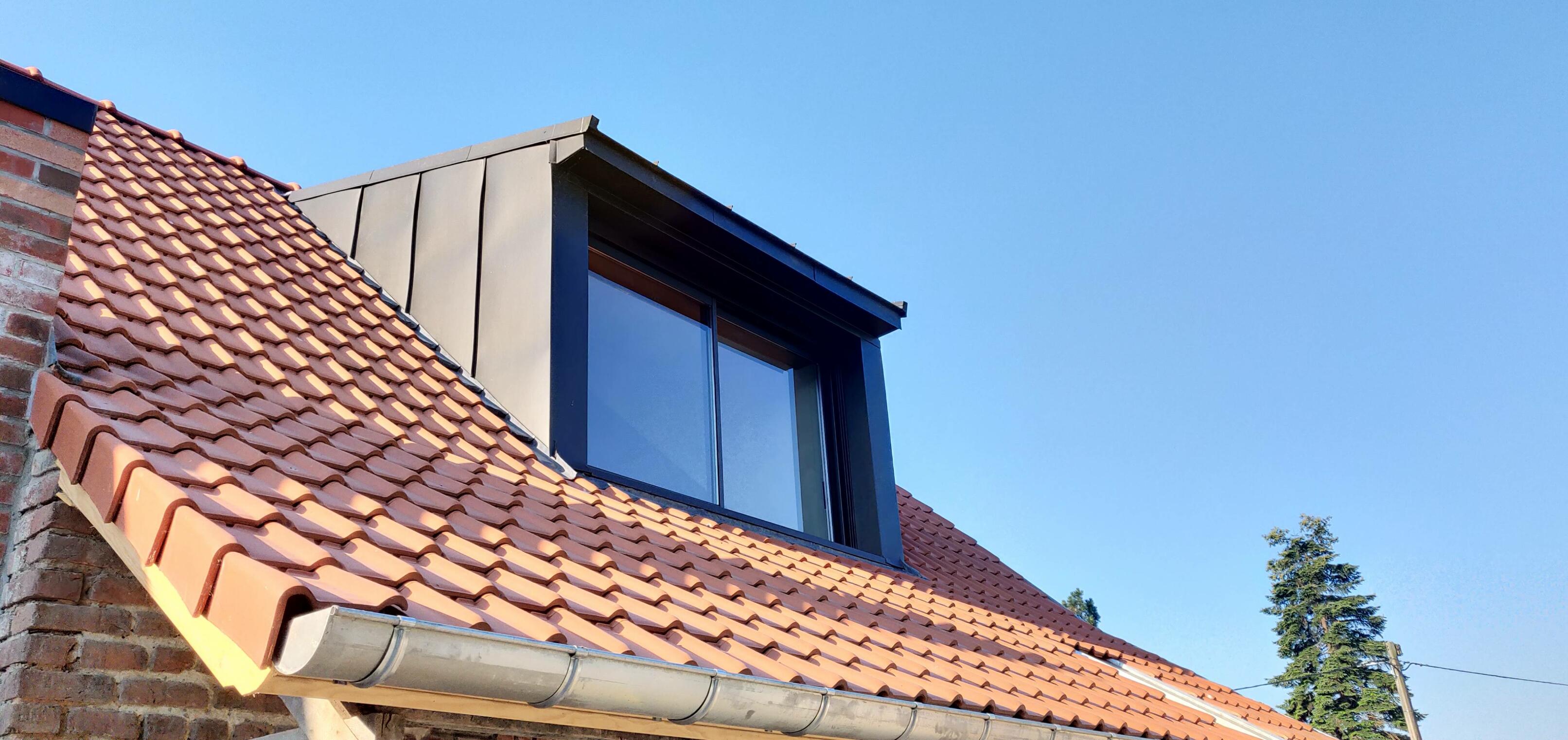 Réfection de solins de toiture en zinguerie sur habitation à Marchiennes